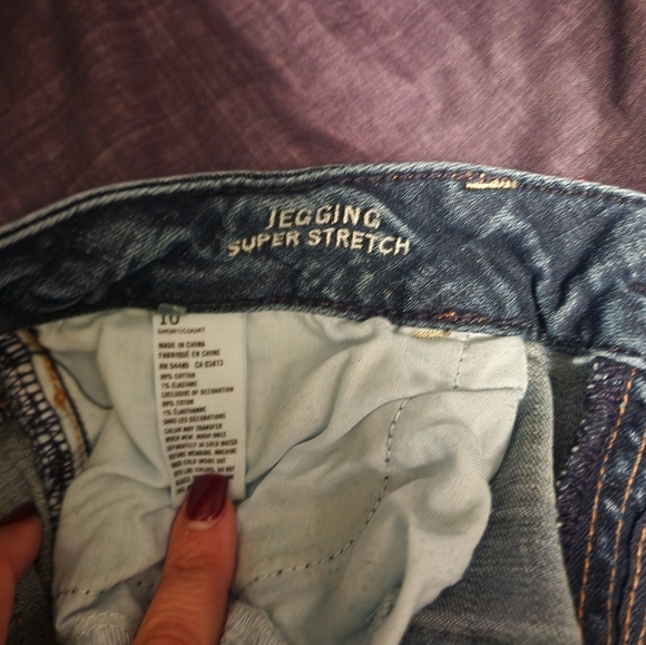 Jeans - Picture 2 of 3